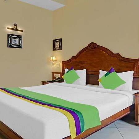 Treebo Trend Hotel Indrapuri Thiruvananthapuram Esterno foto